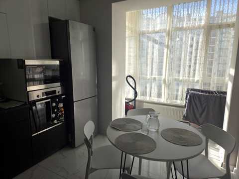 квартира за адресою Височана вул., 18 к7