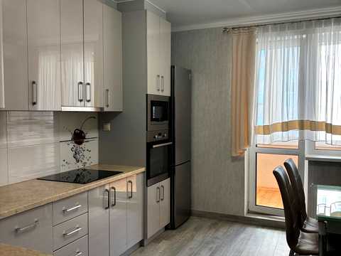 квартира по адресу Оболонский просп., 1к1