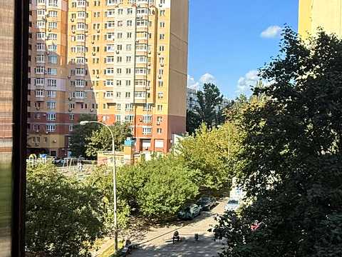 квартира по адресу Василия Стуса ул., 28-А