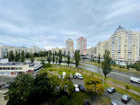 квартира за адресою Володимира Івасюка просп. (Героїв Сталінграду), 19-А