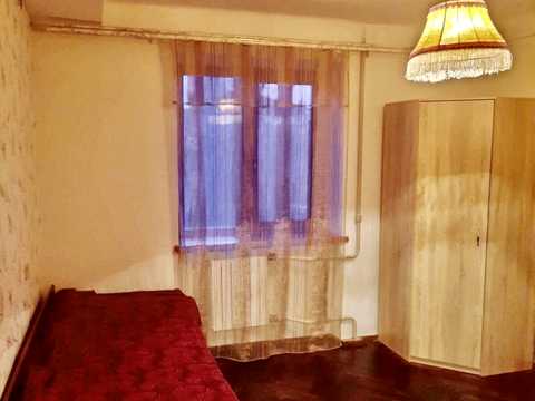 квартира за адресою Академіка Вернадського бульв., 81
