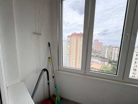 квартира по адресу Драгоманова ул., 4-А