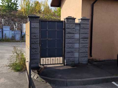комерційна за адресою Рівне, Щаслива вул., 14