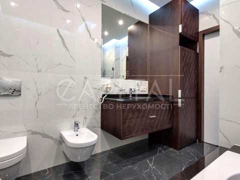 квартира за адресою Болсуновська вул. (Сергія Струтинського), 2