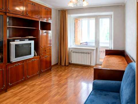 квартира за адресою Озерна вул., 28
