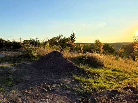участок по адресу 8й ринковий провулок