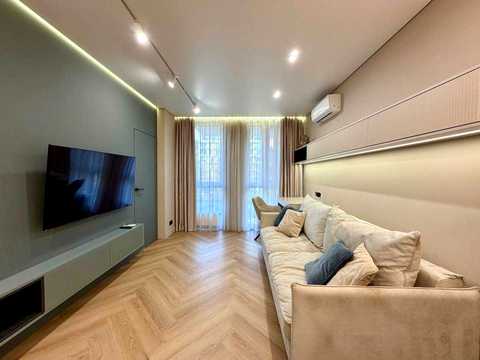 квартира по адресу Салютная ул., 2к20