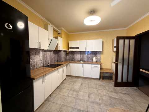 квартира за адресою Олени Пчілки вул., 2-Б
