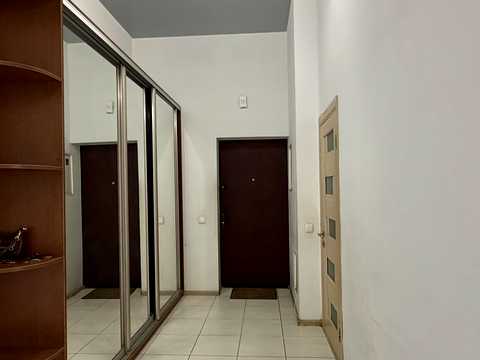 квартира по адресу Ревуцкого ул., 9