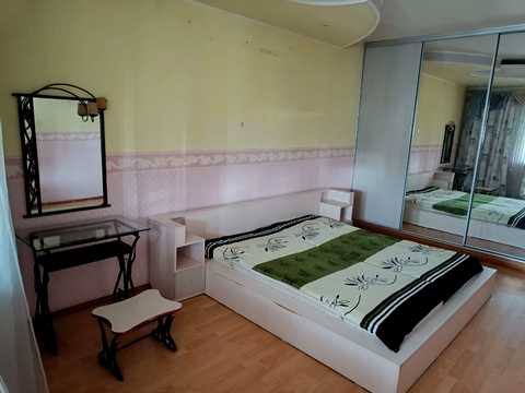квартира за адресою Бориса Гмирі вул., 1-А/4