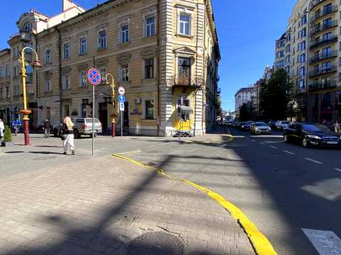 комерційна за адресою Івано-Франківськ, Січових Стрільців вул., 29