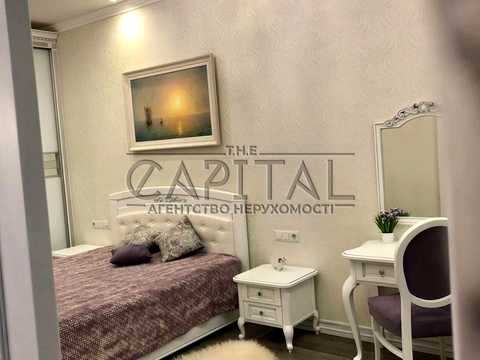 квартира за адресою Євгена Коновальця вул. (Щорса), 36-Е