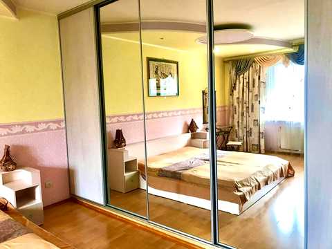 квартира за адресою Бориса Гмирі вул., 1-А/4