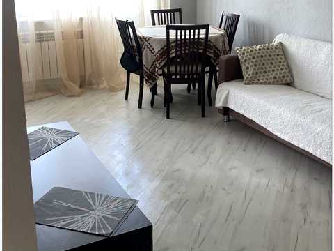 квартира за адресою Коростень, Грушевського вул., 39
