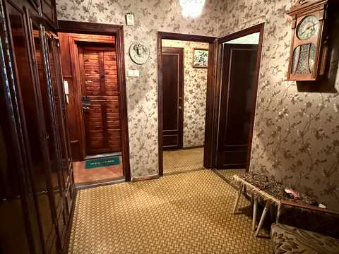 квартира за адресою Академіка Корольова вул., 34