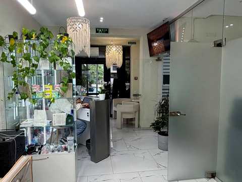 комерційна за адресою Захисників Маріуполя вул. (Костромська), 87