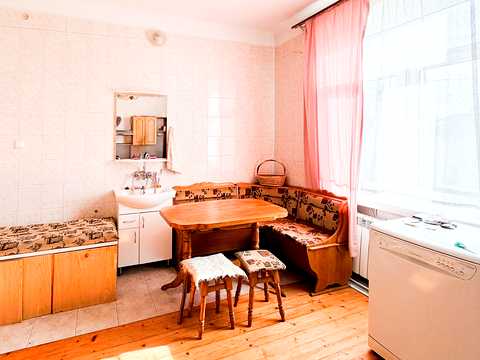 квартира за адресою Осипа Турянського вул., 1