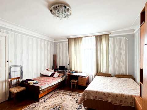 квартира за адресою Осипа Турянського вул., 1