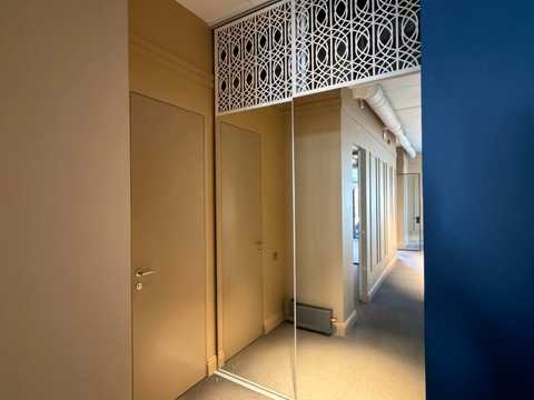 комерційна за адресою Болсуновська вул. (Сергія Струтинського), 2