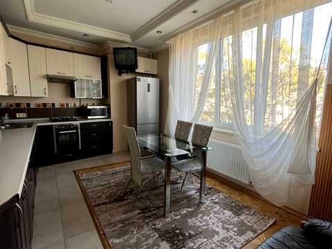квартира за адресою Львів, Бориса Романицького вул., 1