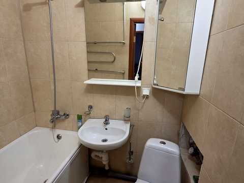 квартира за адресою Андрія Малишка вул., 17