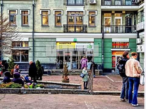 комерційна за адресою Костянтинівська вул., 4
