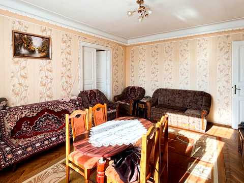 квартира за адресою Осипа Турянського вул., 1