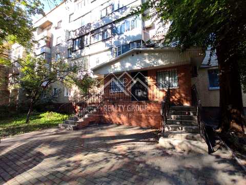 комерційна за адресою Свято-Миколаївська вул. (Леніна), 31