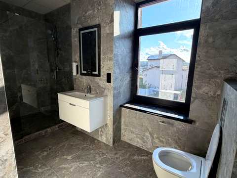 комерційна за адресою Передова вул., 3