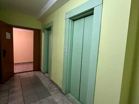 квартира за адресою Драгоманова вул., 1-К