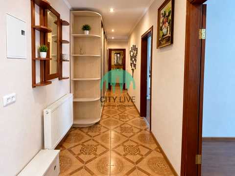 квартира за адресою Вовчинецька вул., 121