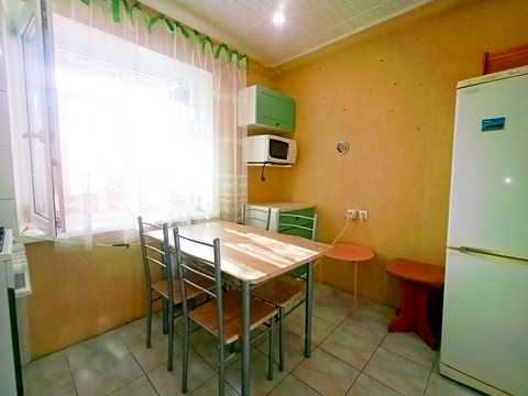 квартира за адресою Амвросія Бучми бульв., 1
