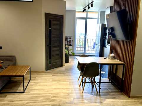 квартира за адресою Жаботинського вул. (Пролетарская улица), 56а