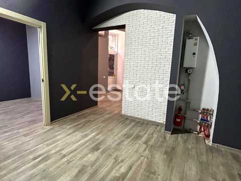 комерційна за адресою Мечникова вул., 88