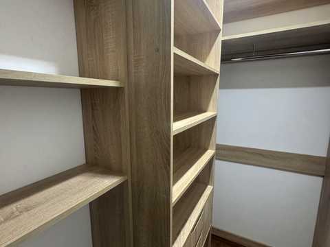 квартира за адресою Космонавтів просп., 77
