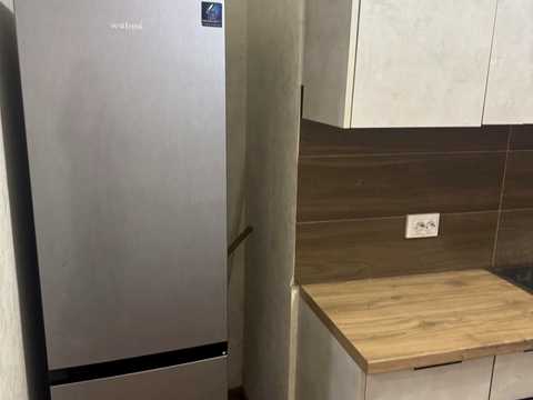 квартира за адресою Космонавтів просп., 77