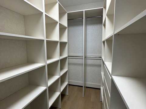 квартира за адресою Свободи вул., 12а