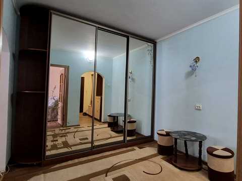 квартира за адресою 5-й Зарічний мікрорайон вул., 53