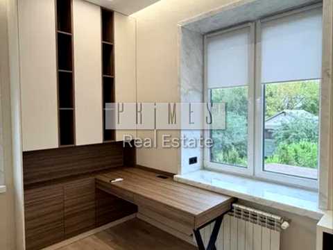 дом по адресу 50А Садова ул.