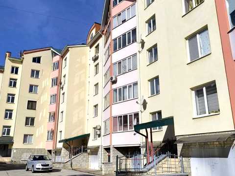 квартира за адресою Тролейбусна вул., 26