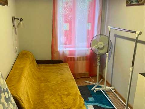 будинок за адресою Лабораторна вул., 44