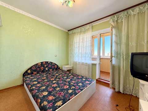квартира за адресою Червоної Калини просп. (Володимира Маяковського), 52