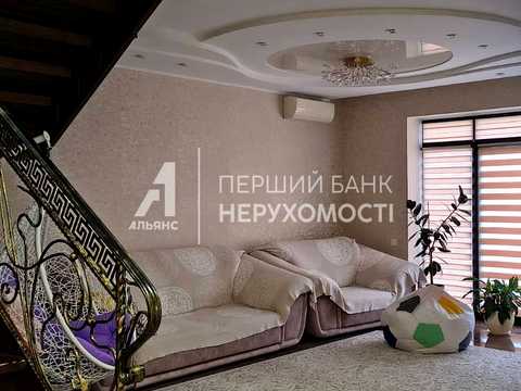 дом по адресу Левадная