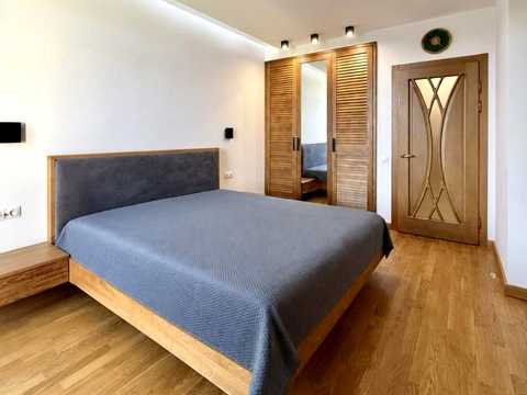 квартира за адресою Регенераторна вул., 4 к6