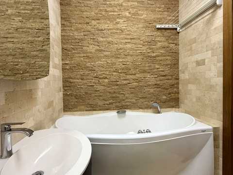 квартира за адресою Регенераторна вул., 4 к6