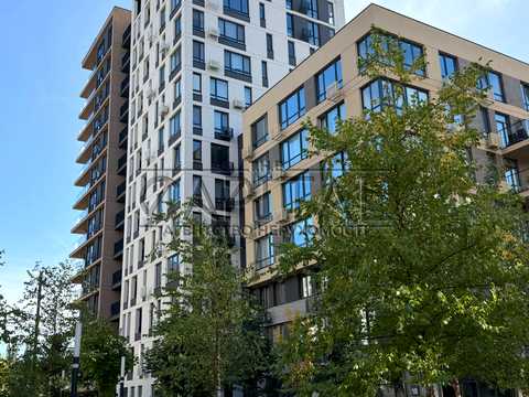 квартира за адресою Салютна вул., 2к18