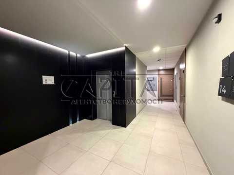 квартира за адресою Салютна вул., 2к18