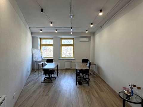 коммерческая по адресу Стрелецкая ул., 4