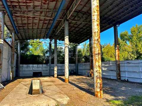коммерческая по адресу Цимлянская ул., 1