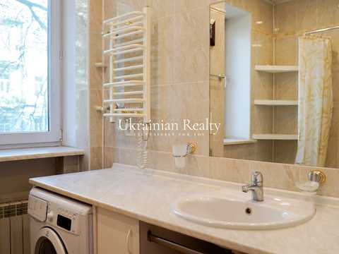 квартира за адресою Академіка Богомольця вул., 2
